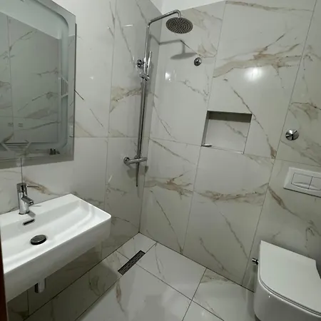 Hotel Kaloshi Tirana